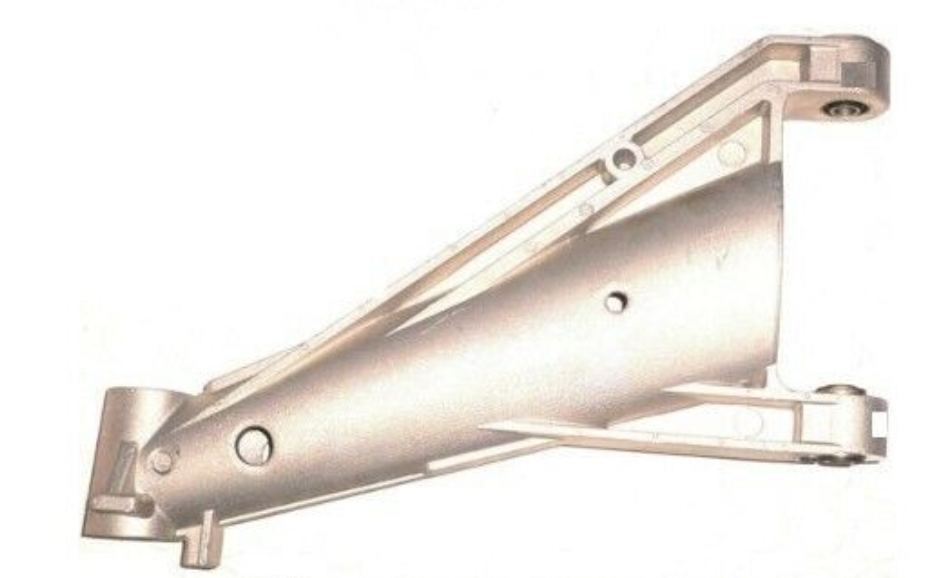 Bras De Suspension Arrière Gauche Ligier JS28 32 34 42 44 - Réf. 0162191 - Occasion Fonctionnel